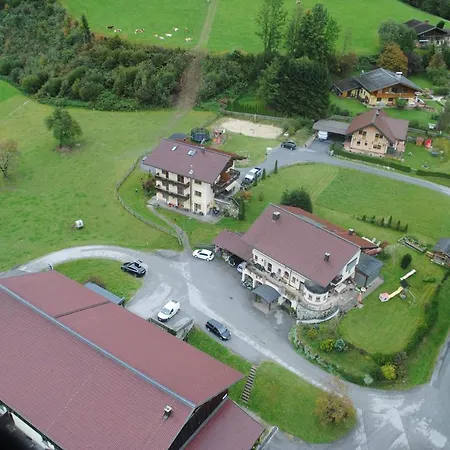 Familien-Bauernhof Neumoar Apartment Sankt Johann im Pongau Exterior photo
